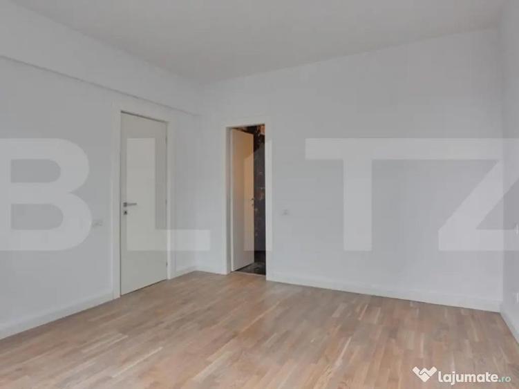 Penthouse lux, 2 niveluri, 4 camere, Terasa, 157 mp, zona Pi - 7