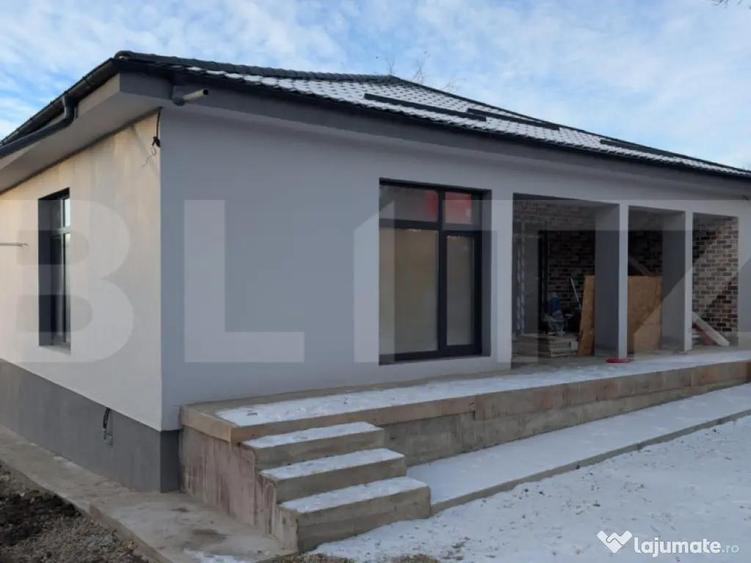 Casa individuala 3 camere 144 mp utili, teren 900mp, Razv - 6