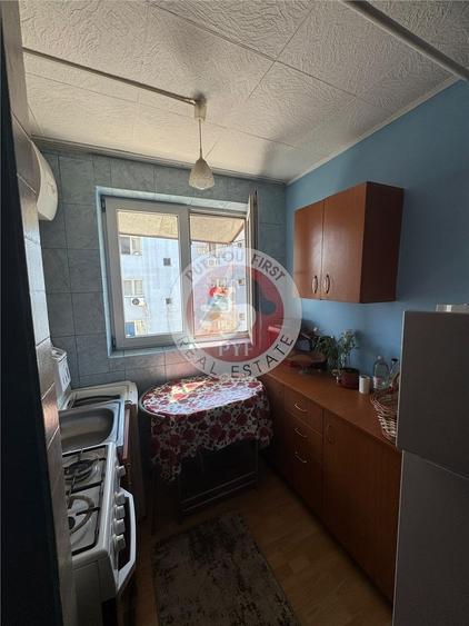 Metrou Eroii Revolutiei | Garsoniera | Semidecomandata | 15 mp | B11370 - 2