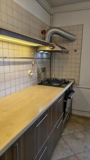 4 camere decomandat Eroii Revolutiei - 8