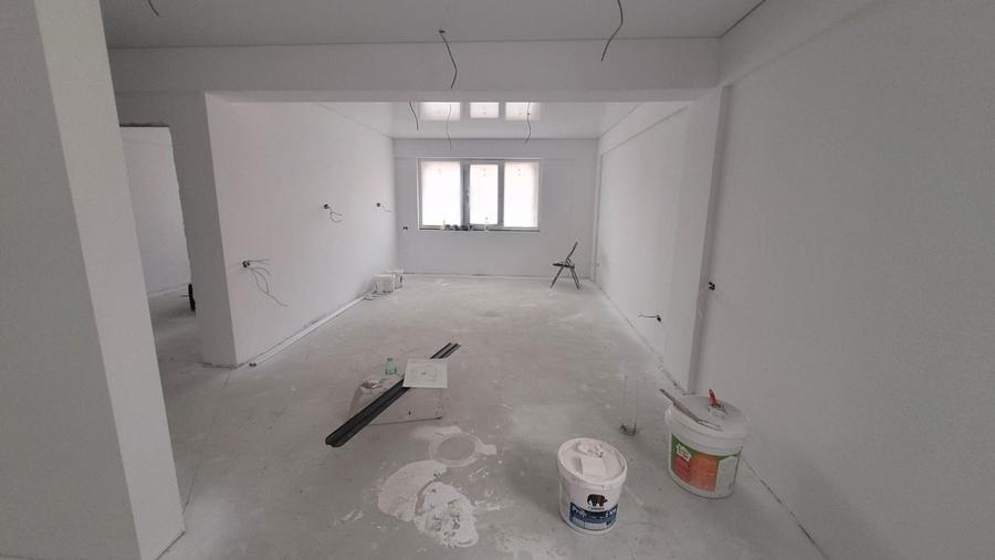 ► Compozitori 2 Camere Decomandate 55mp Parter bloc 2025 "la Alb" - 2