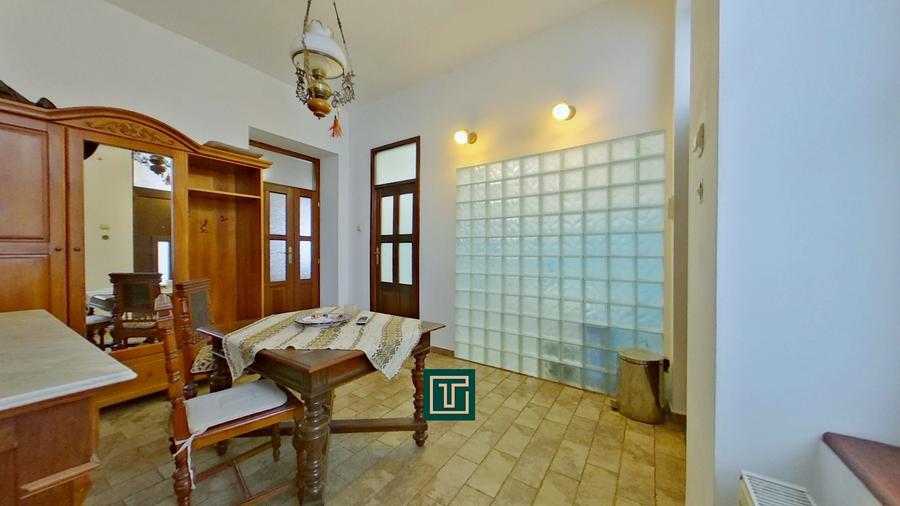 Apartament spațios cu 3 camere de închiriat – zonă Centrală, Arad - 2