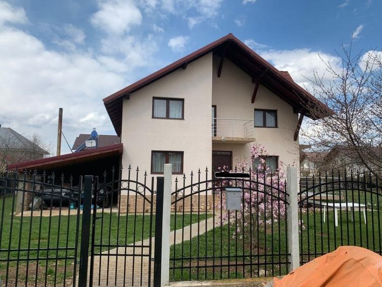 Casa de vanzare - 2