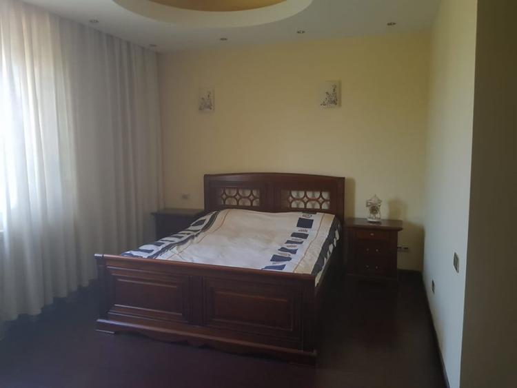 OCAZIE, VAND VILA  DE LUX 860 MP UTILI SI 1230 MP TEREN LANGA LACUL CERNICA - 28