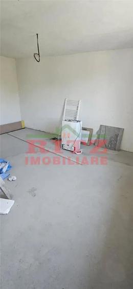 Nou! Ap. 2 cam., S= 49 mp, zona Gara-Caracal! - 1