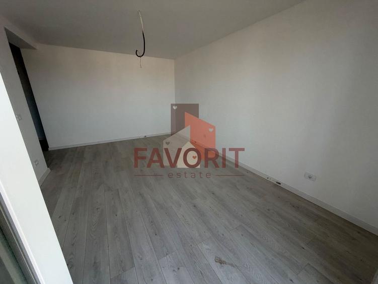 Decomandat. Disponibil imediat. Strada asfaltata - 3