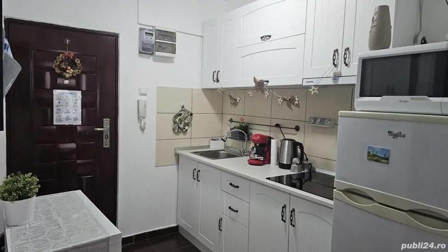 Garsoniera ultracentral Universitate Coltei Sf Gheorghe - 4