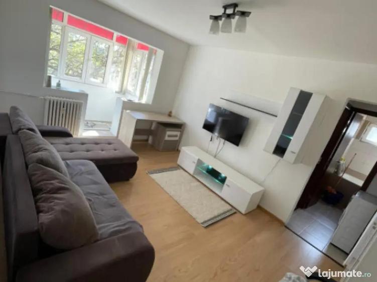 Apartament 2 camere, 54 mp, zona Rovine - 3