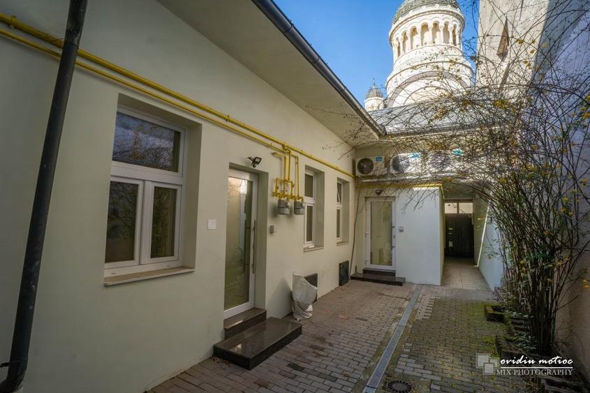 Spatiu comercial cu vitrina, ultracentral - 13