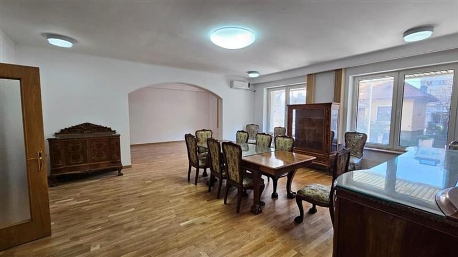 Inchiriere birou langa Herastrau/Arcul de Triumf - parter de la 270 mp - 3