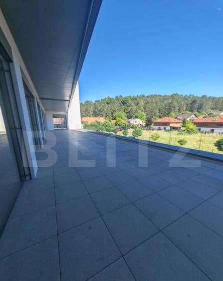 Spatiu de birouri ,1348 mp, terasa 990 mp, clasa A++, zona V - 6