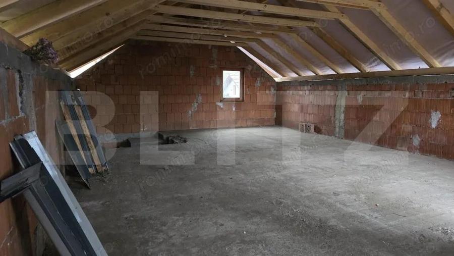 Casa la rosu, 191mp, teren 471mp. Viile satu Mare - 9