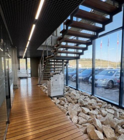 Hala cu pod rulant, cladire admininstrativa. Top! - 10