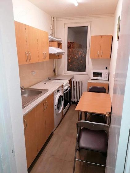 Garsoniera de inchiriat sector 4 - 4