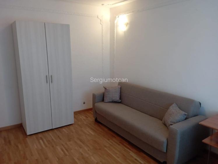 Alexandru Cel Bun piata apartament 2 camere 45 mp cu CT Alexandru Cel Bun piata apartament 2 camere 45 mp cu CT
