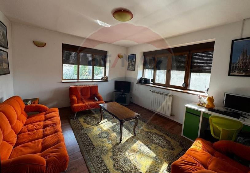 Casa de vanzare cu livada si piscina - Giurgiu - 14