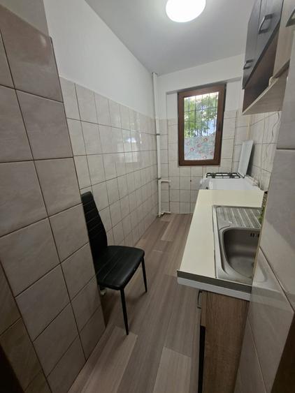 Apartament cu 2 camere decomandat în Colentina