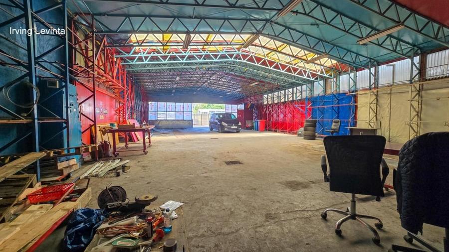Spațiu industrial, de 324 mp, în Giurgiului