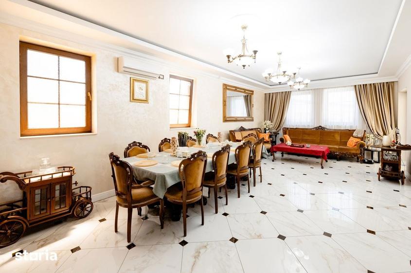 Casă cu 5 camere cu Teren 672 Mp în Sânnicolau Mic