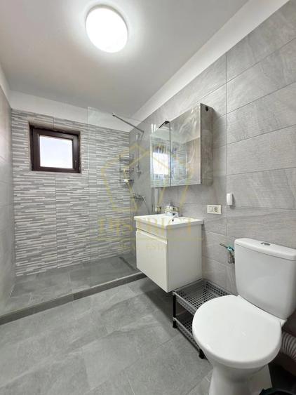 Apartament cu 3 camere semidecomandat în Chișoda