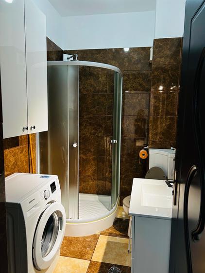 Apartament cu 2 camere semidecomandat în Vest