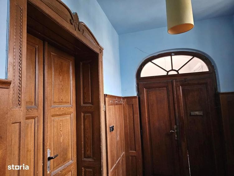 Casă cu 4 camere în Eminescu