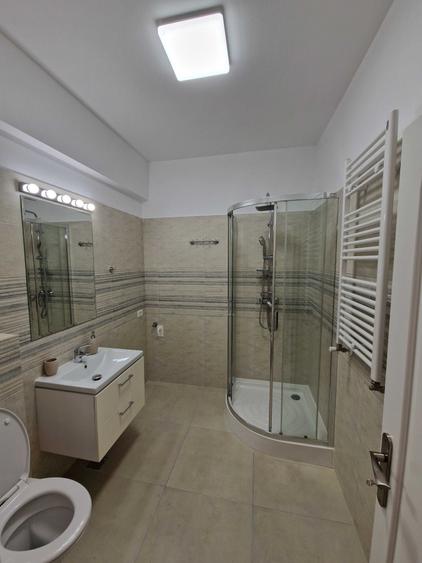 Apartament cu 2 camere decomandat în Exterior Vest