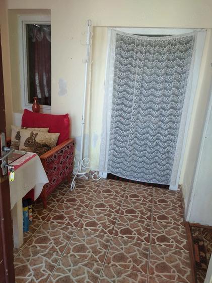 Casă cu Teren 472 Mp în Grădiște