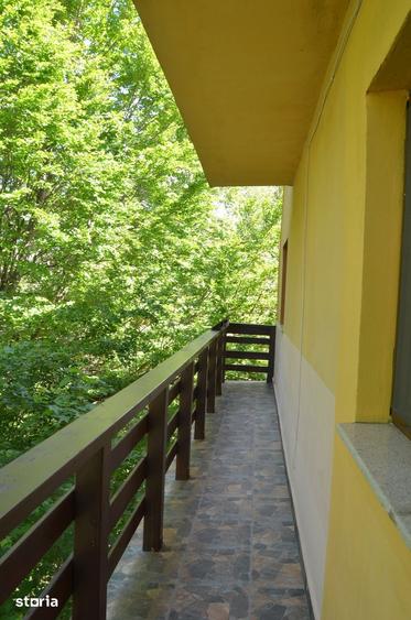 Apartament cu 2(doua) camere , situat intr-o vila P+2e+M - 3