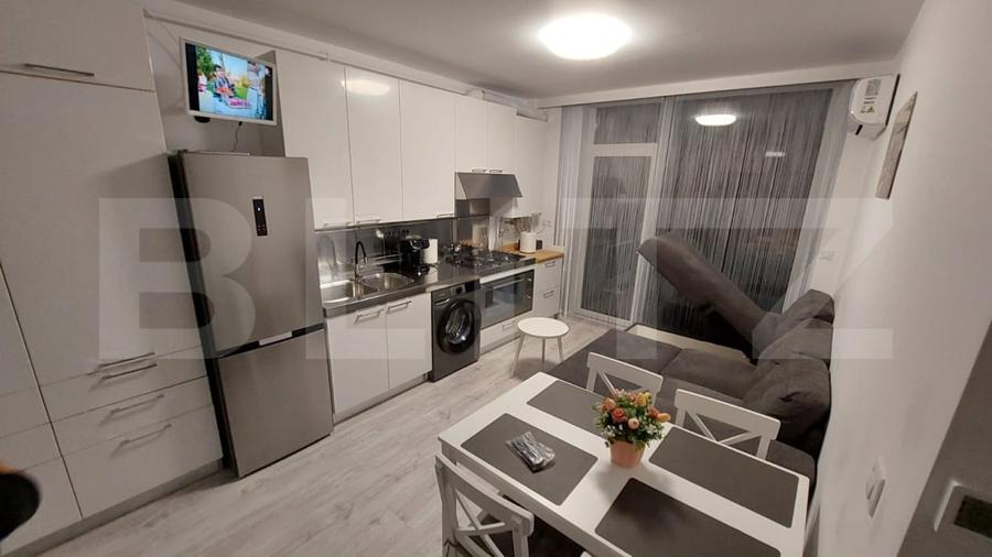 Apartament cu 2 camere decomandat, mobilat în Calea Moldovei