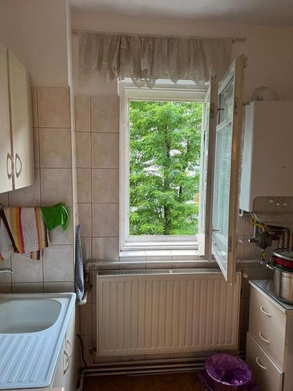 Apartament cu 2 camere semidecomandat, mobilat în Platoul Izvor