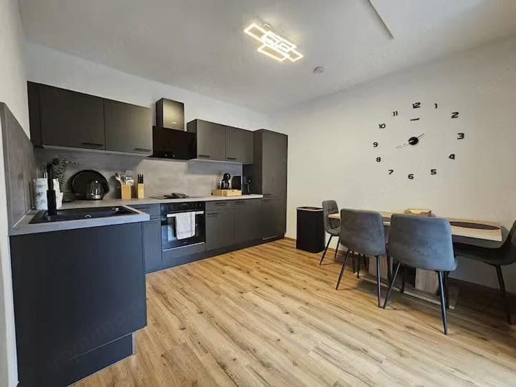 Apartament cu 2 camere semidecomandat în Torontalului