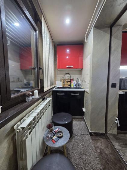 Apartament cu 2 camere decomandat, mobilat în Vărsătura