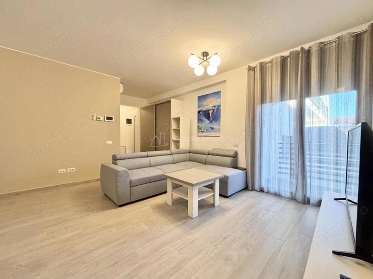 Apartament cu 3 camere decomandat în Ultracentral
