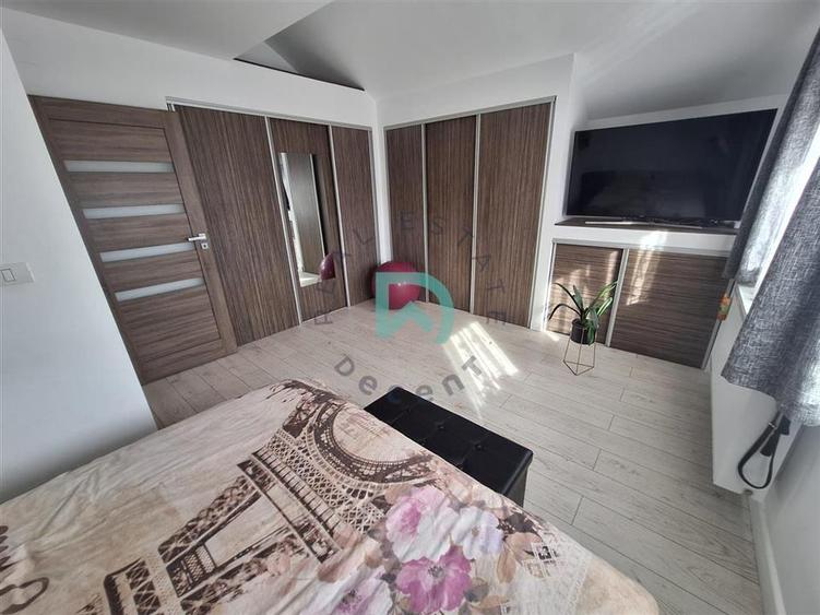 Casă individuală cu 5 camere cu Canalizare în Stupini