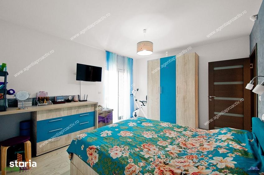 Casă cu 4 camere cu Teren 217 Mp în Vânători
