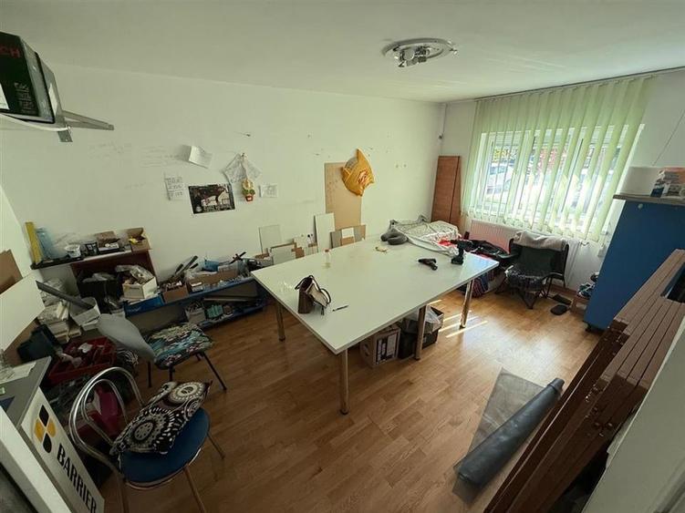 SPATIU COMERCIAL STR. BUCEGI - 5