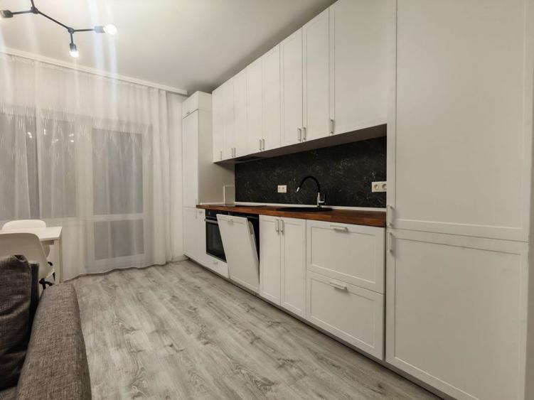 Inchiriez apartament 3 camere - 3