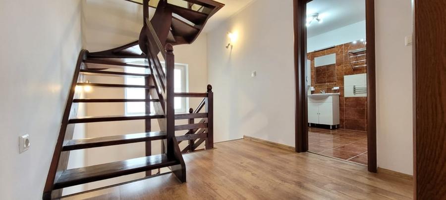 Casa cu 4 camere in comuna Cristian - 15