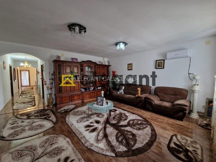 Casa, parter, suprafata 168 mp, teren 600 mp, panouri, mobilata, Bariera Valcii