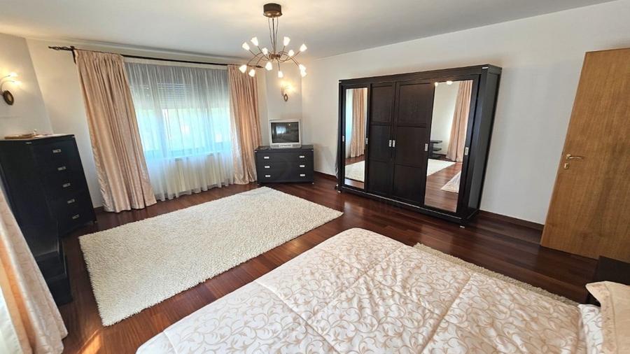 REV2004359 Casa Deosebita Individuala Baneasa 7 camere cu teren - 5