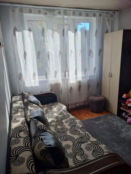 Apartament cu 3 camere in Micro 19 - 2