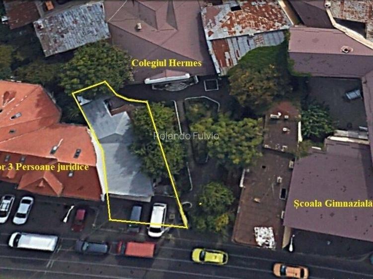 Vanzare casa si teren Mosilor