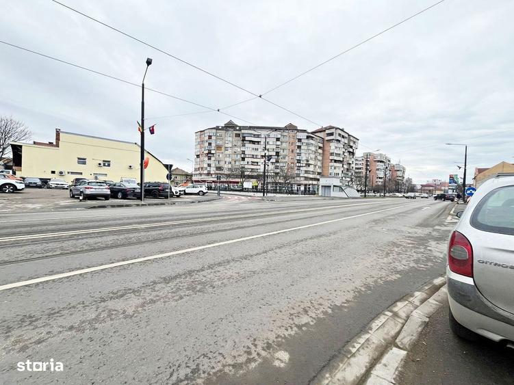 Casa cu 2 spatii comerciale la strada zona Decebal, Oradea - 4