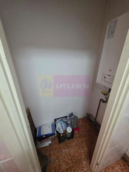 Apartament cu 3 camere de vanzare in Campina - Zona Liceul Energetic - 11