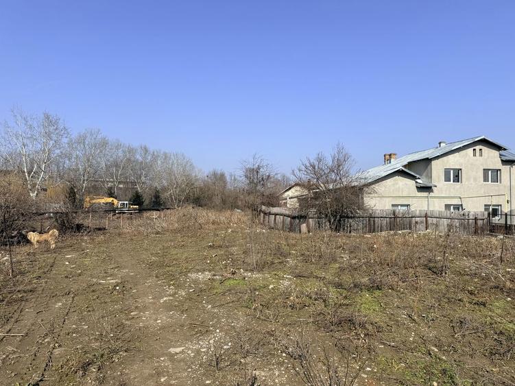 Teren intravilan cu lac 3900mp Cocorasti Colt Prahova - 7