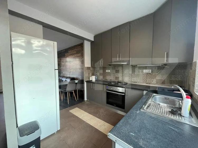 Casa tip triplex in Rediu, cu vedere panoramica si curte proprie, 140.000 euro - 4
