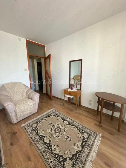 De inchiriat 2 camere in zona centrala, mobilat ?i utilat, 300 euro luna De inchiriat 2 camere in zona centrala, mobilat ?i utilat, 300 euro luna