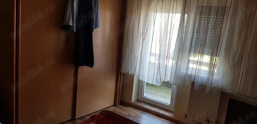 Chirie apartament 3 camere - 2