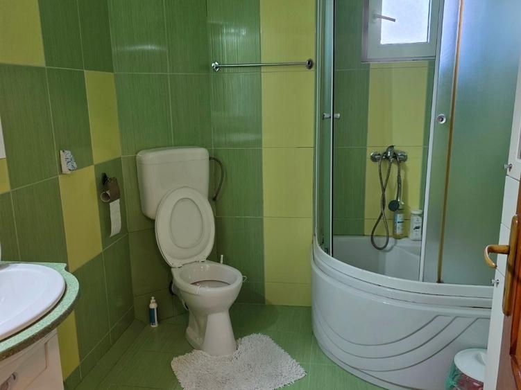 Nicolae Grigorescu, 10 minute metrou si parc IOR, pe strada Malva, - 23